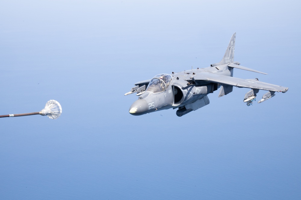 Sky High: VMGR-252 refuels VMA-223