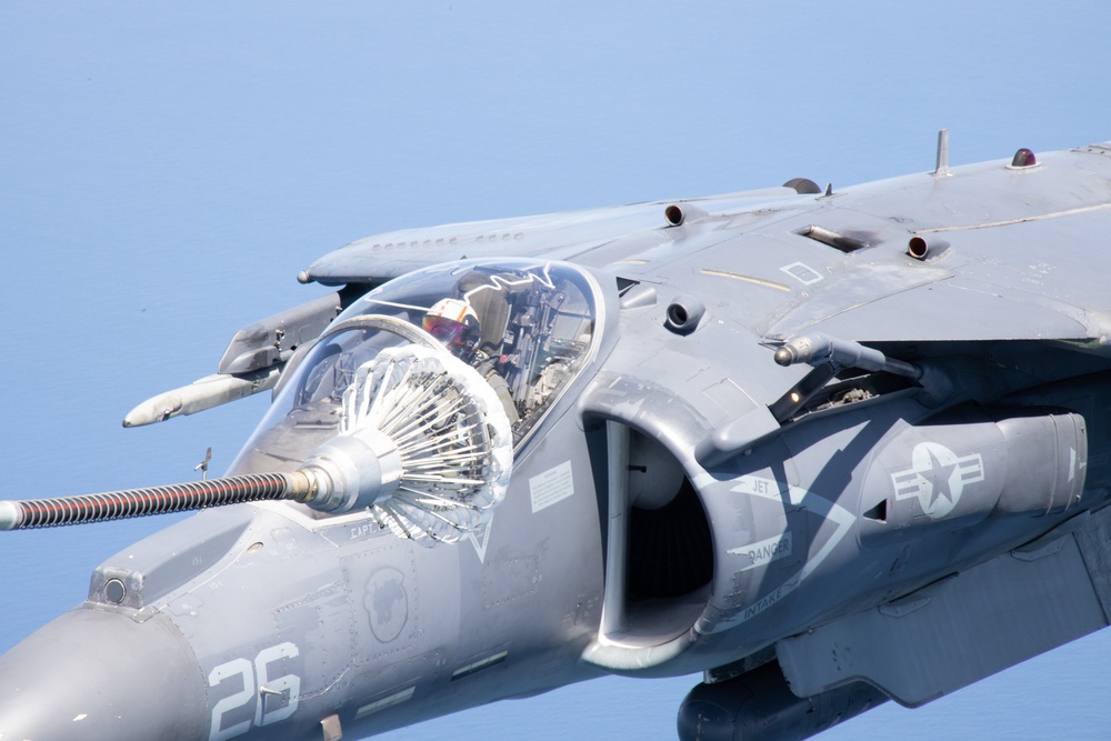 Sky High: VMGR-252 refuels VMA-223