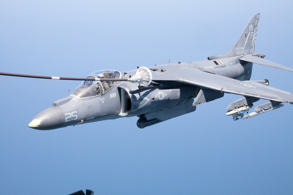 Sky High: VMGR-252 refuels VMA-223