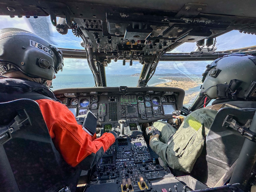 305th Rescue Squadron leads first joint training with Coast Guard Advanced Helicopter Rescue School