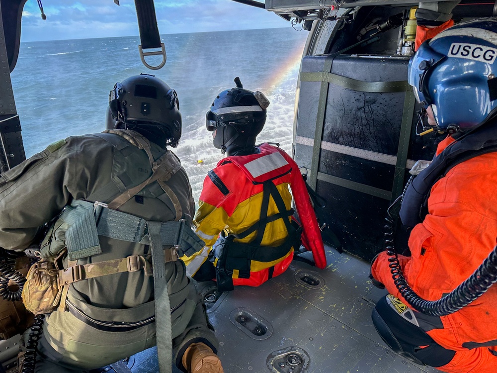 305th Rescue Squadron leads first joint training with Coast Guard Advanced Helicopter Rescue School