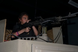 1ID Supports Army Recruiting, Enlists New Soldiers