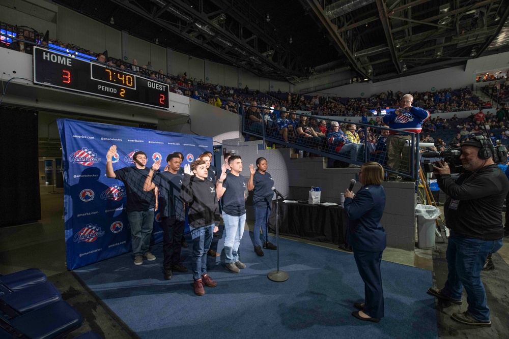 Recruiters participate in Rochester, NY hockey game