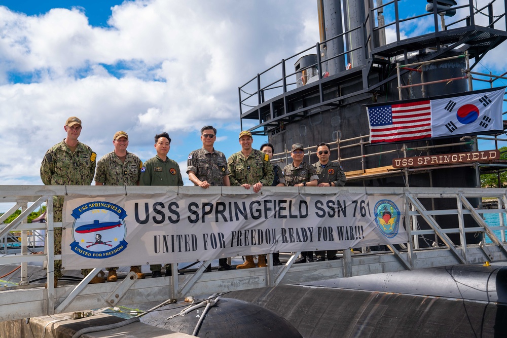 Member of Republic of Korea Navy