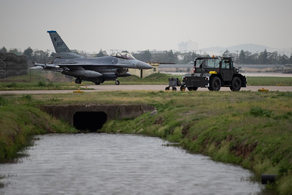 U.S., ROK alliance strengthens at KFT 23