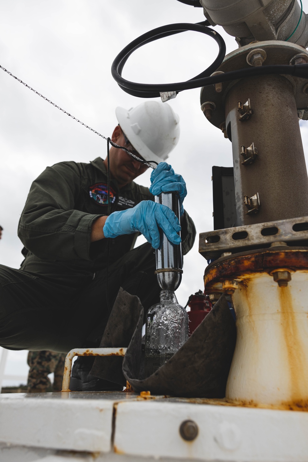 Fuels Services Division Conducts a PQS Demonstration