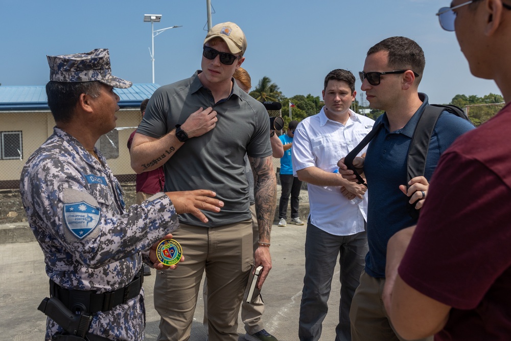 Balikatan 23 | 3rd CAG Meets Philippine Coast Guard, in Antique, Philippines