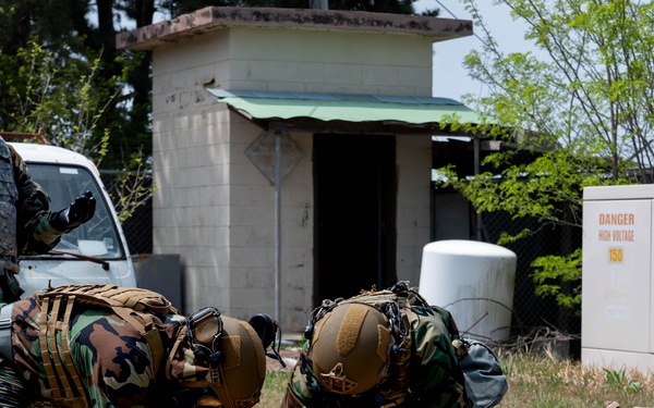 8th CES EOD, disposing of any problem