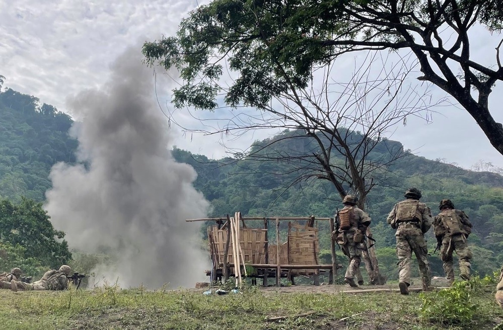 Balikatan 23 | 1st Battalion, 27th Infantry Regiment conduct a Platoon Live Fires Exercise in Cerab, Philippines.