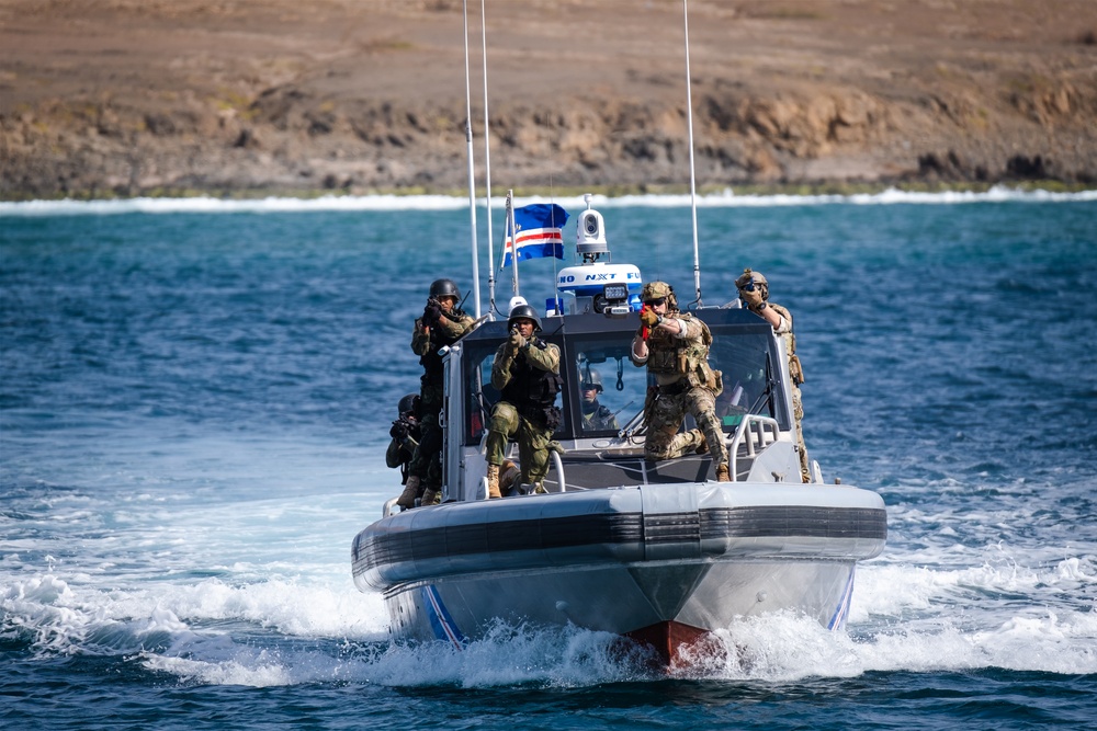 Coast Guard, Navy train with Cabo Verde Marines and Coast Guard members aboard USS Bulkeley in Africa