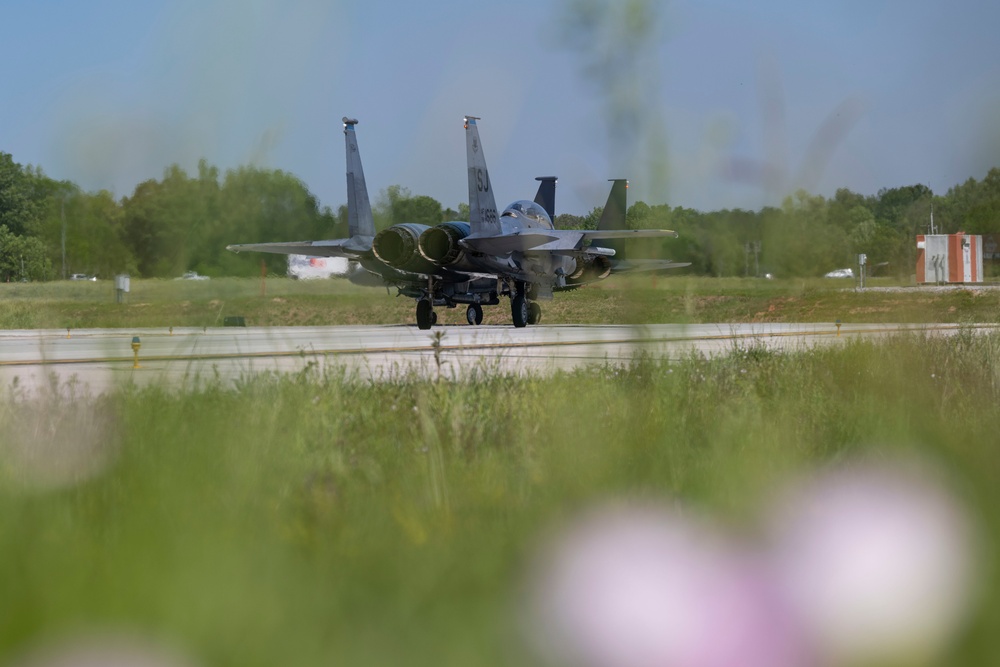 Airmen, Marines participate in Exercise Southern Strike