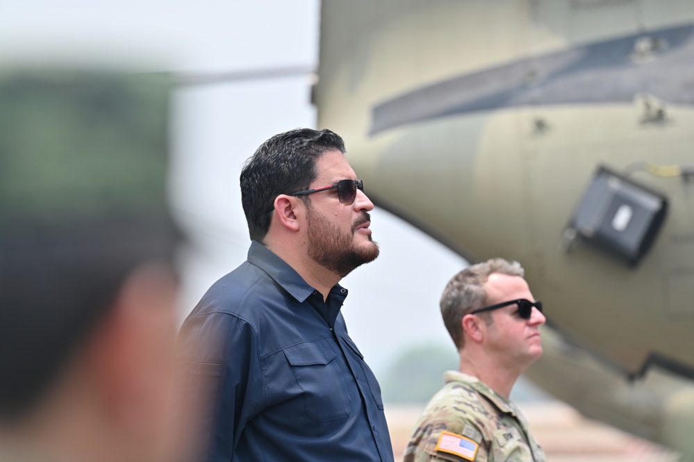 Honduras MoD, foreign attaches visit Soto Cano