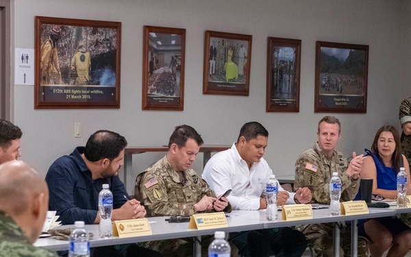 Honduras MoD, foreign attaches visit Soto Cano