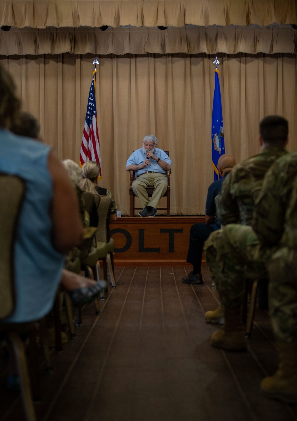 Holocaust survivor Werner Salinger visits Luke AFB