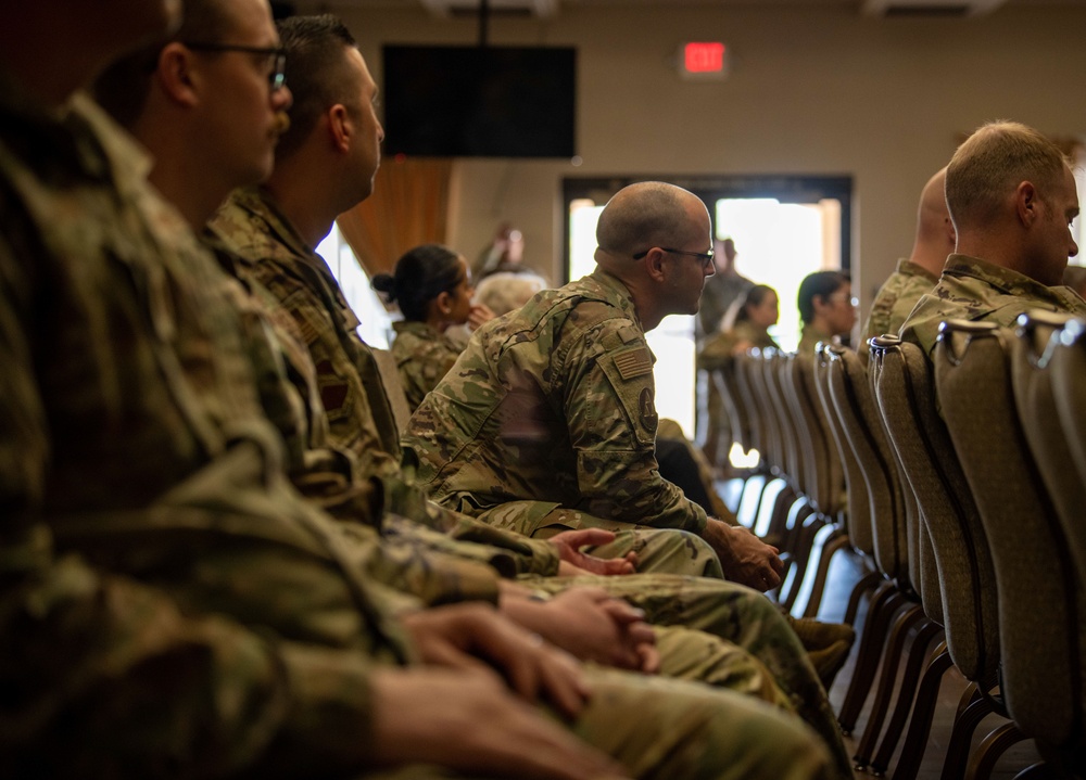 Holocaust survivor Werner Salinger visits Luke AFB