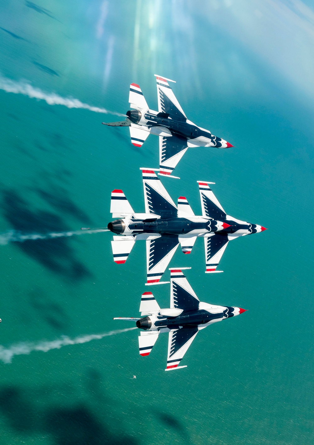 Thunderbirds perform at Cocoa Beach