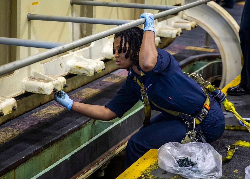 Daily Operations Aboard USS George H.W. Bush (CVN 77)