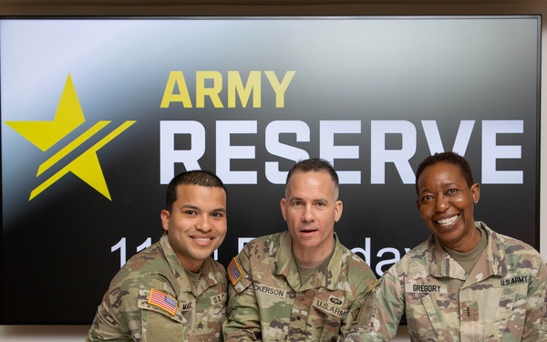 MIRC Celebrates the 115th Army Reserve Birthday