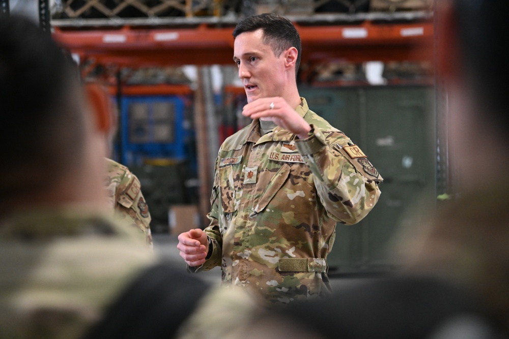 Cadets visit GRDC during AFROTC tour