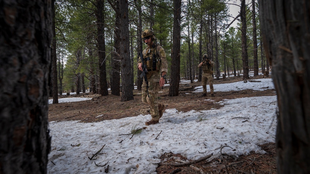 Luke EOD trains at Camp Navajo: Day 3