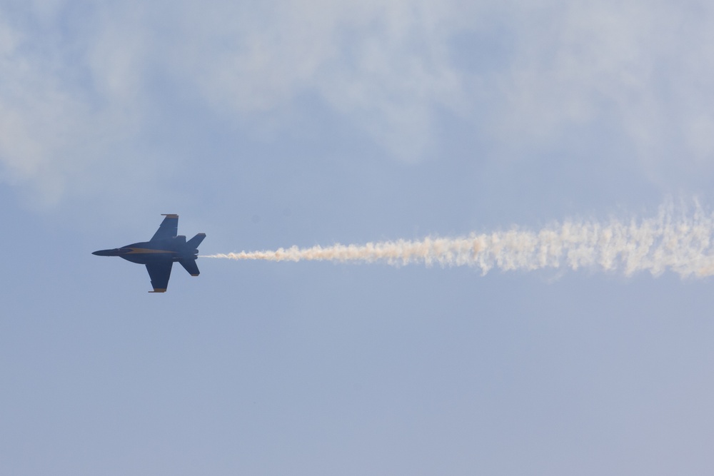 Blue Angels land at MCAS Beaufort