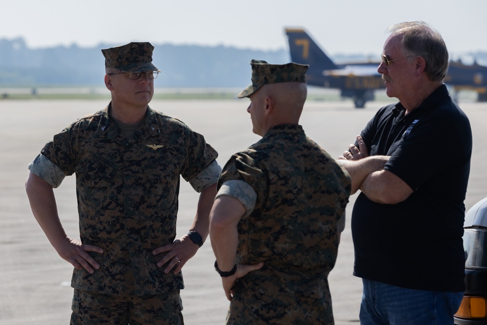 Blue Angels land at MCAS Beaufort