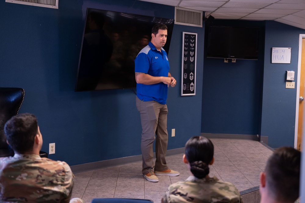 AF Wounded Warrior Ambassadors visit Luke Airmen
