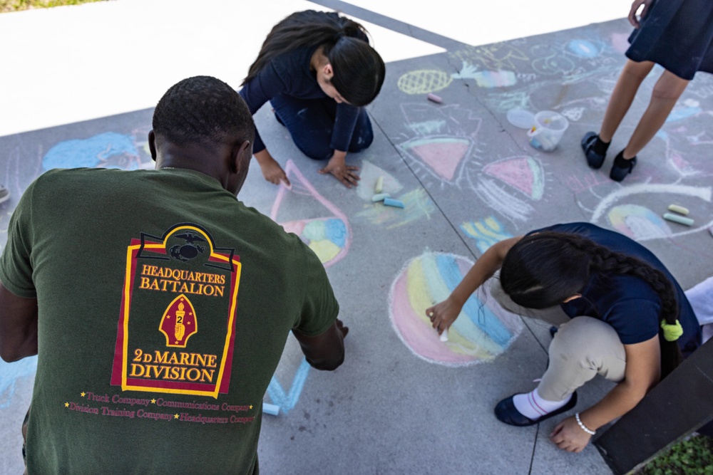 2d Marine Division Participates in &quot;Chalk the Walk&quot;