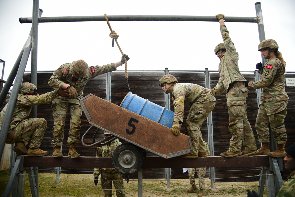 Leader Reaction Course,  Medical Readiness Comand's best Leader Competition