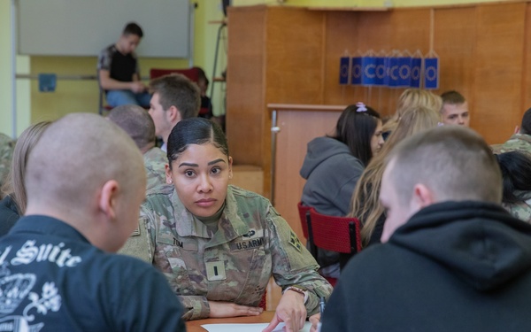 4 ID Soldiers visit school in Poland
