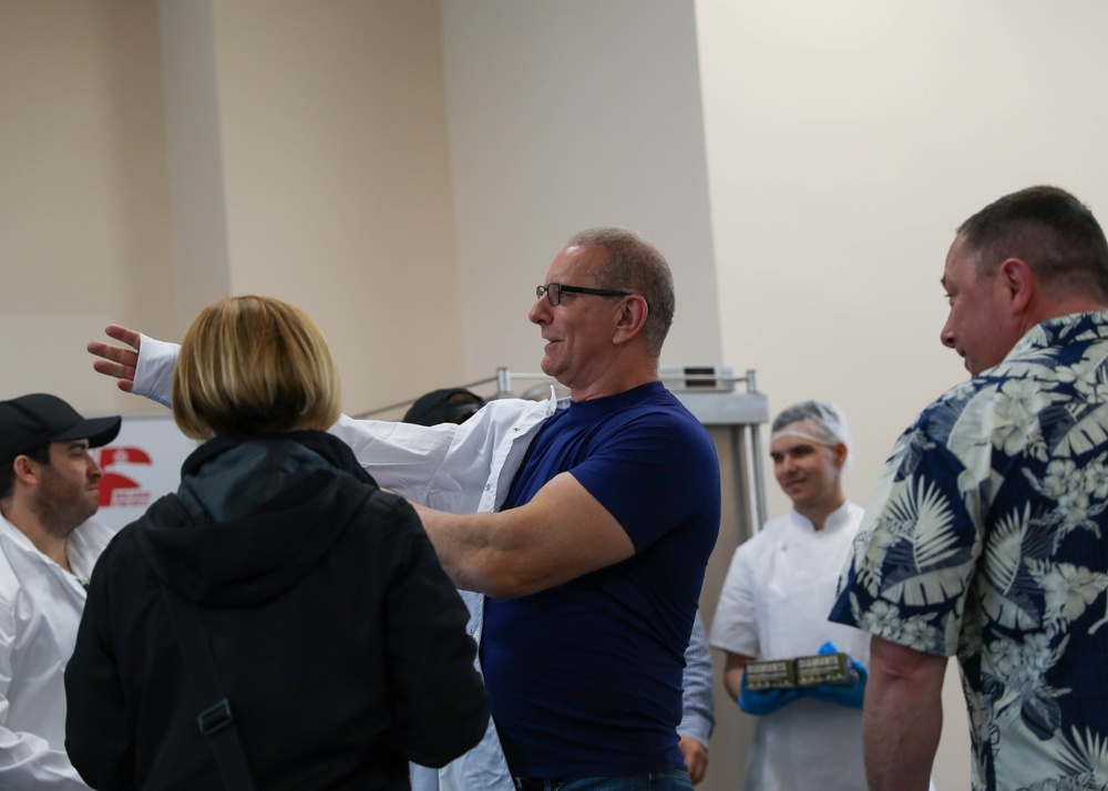 Celebrity Chef Robert Irvine Visits Camp Kosciuszko