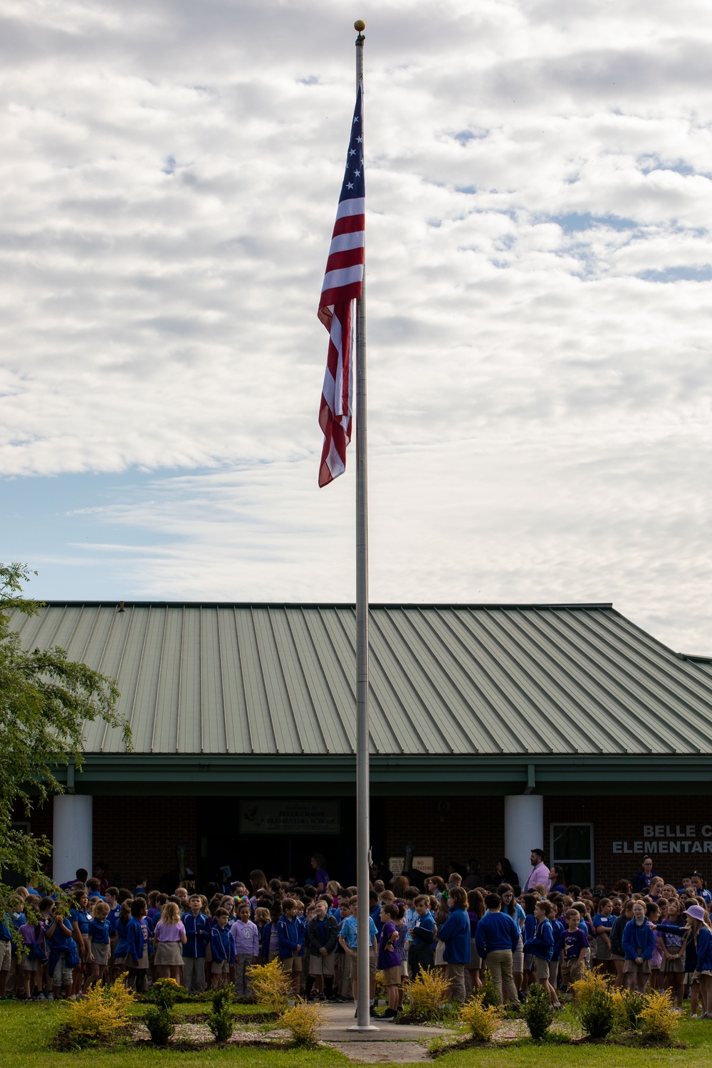 MARFORRES Marines Unfurl American Flag at Local Elementary School
