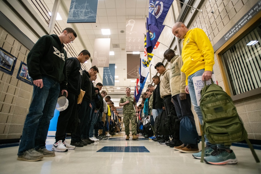 New Recruits Arrive at Recruit Training Command