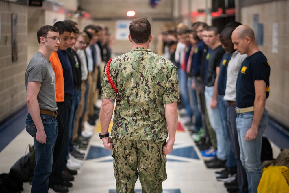 New Recruits Arrive at Recruit Training Command