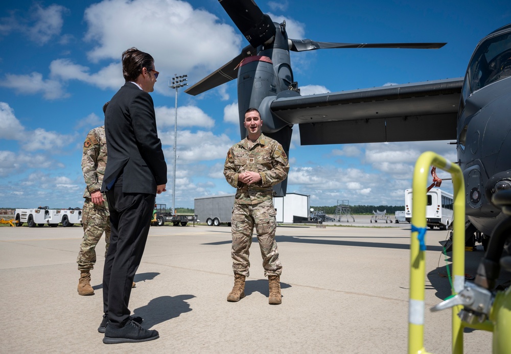 U.S. Representative Visits Hurlburt Field