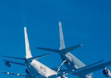 Patrol and Reconnaissance Squadron (VP) 30 Air-To-Air Refueling