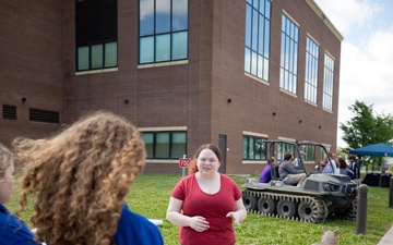 ERDC hosts Earth Day event for Mississippi students