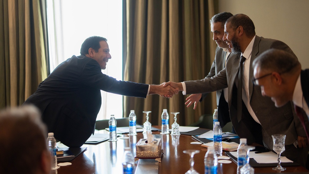 Country Representative John Cardenas met with Renewable Energy Authority Chairman Dr. Abdelsalam Ansari to discuss the benefits of renewable energy and energy conservation in Libya