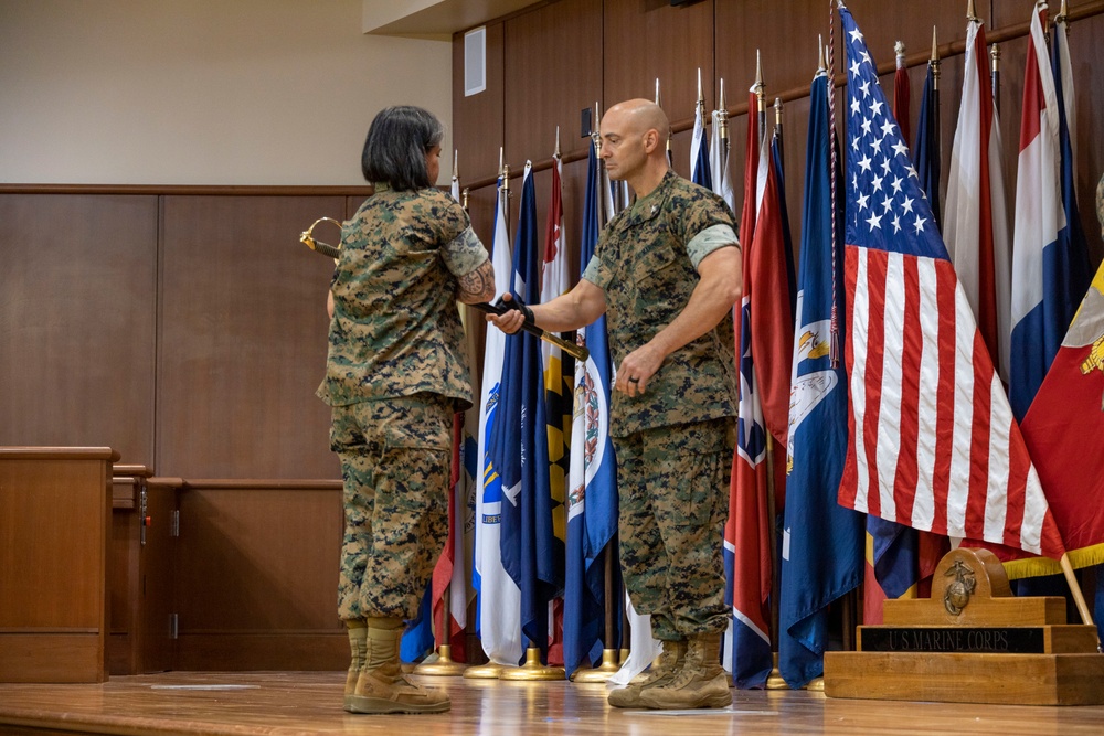 Headquarters Battalion, Marine Forces Reserve Sergeant Major Relief And Appointment Ceremony