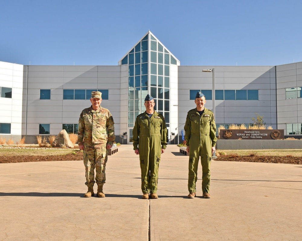 LGEN Eric Kenny Visits NORAD, USNORTHCOM