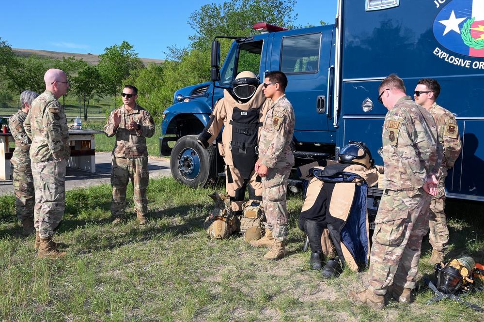 502nd JBSA-Lackland command team visits 902nd CES EOD 17 April 2023