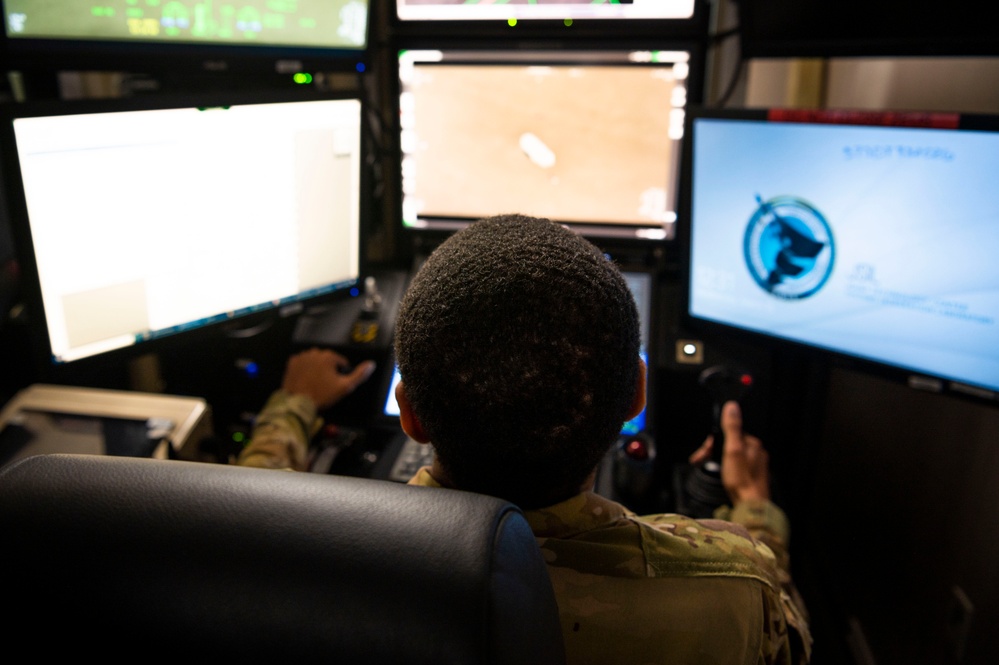 Spring Valley High School JROTC cadets tour Shaw Air Force Base