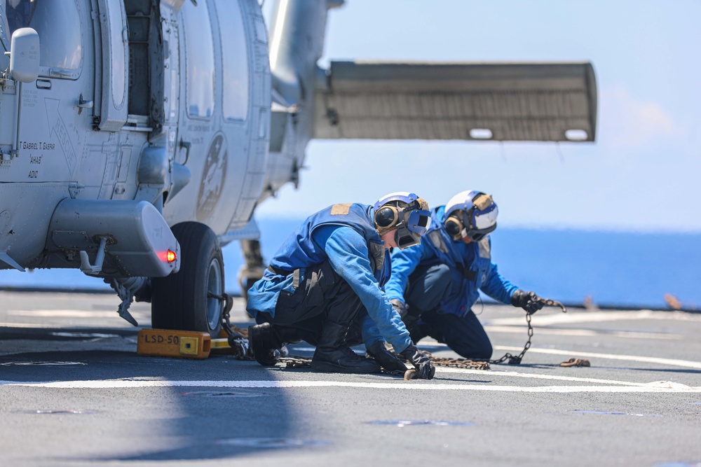 USS Carter Hall Conducts Flight Operations