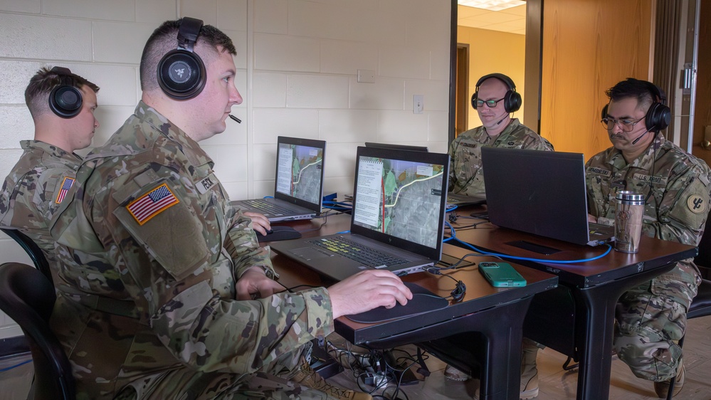 U.S. Army Reserve soldiers sharpen combat skills in Virtual Battle Space