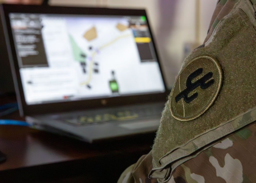 U.S. Army Reserve soldiers sharpen combat skills in Virtual Battle Space