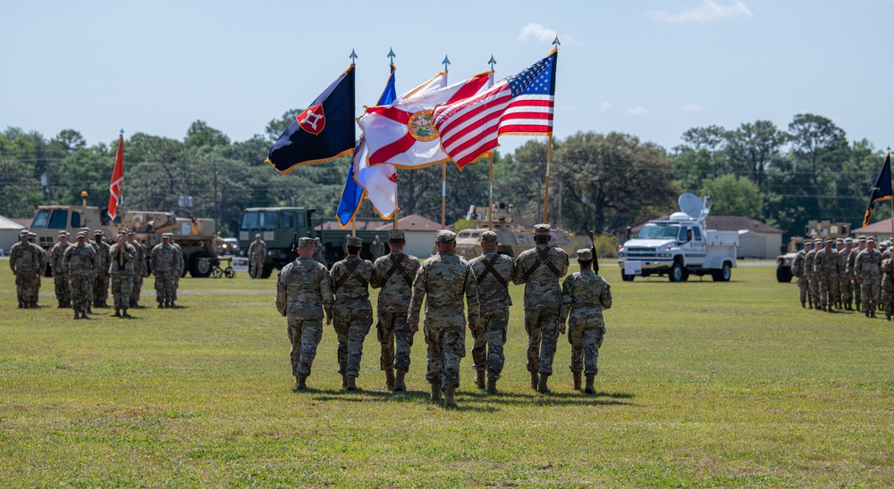 DVIDS - Images - TAG CHANGE OF COMMAND [Image 40 of 42]