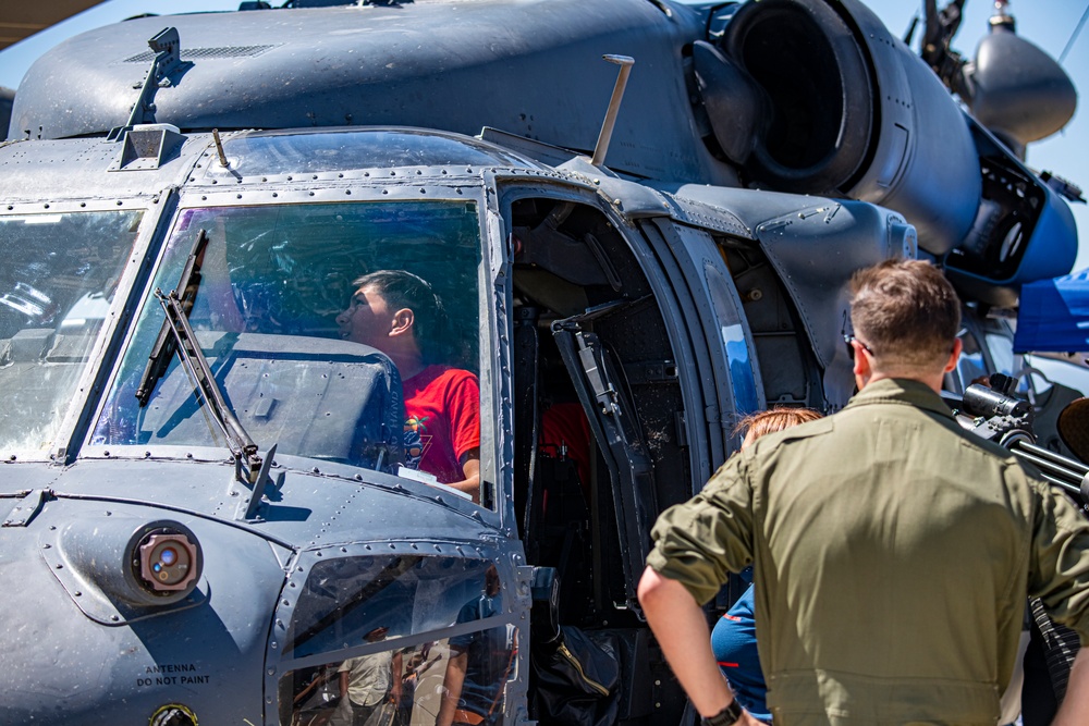 DVIDS Images SoCal Air Show 2023 kicks off at March ARB [Image 1 of 15]