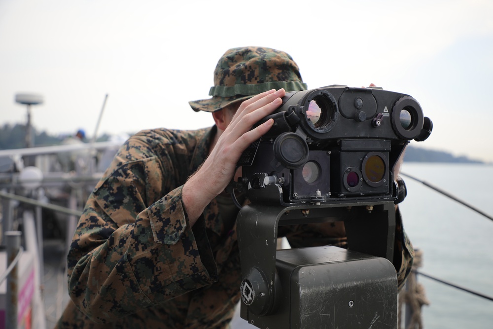 CARAT Singapore Amphibious Landing