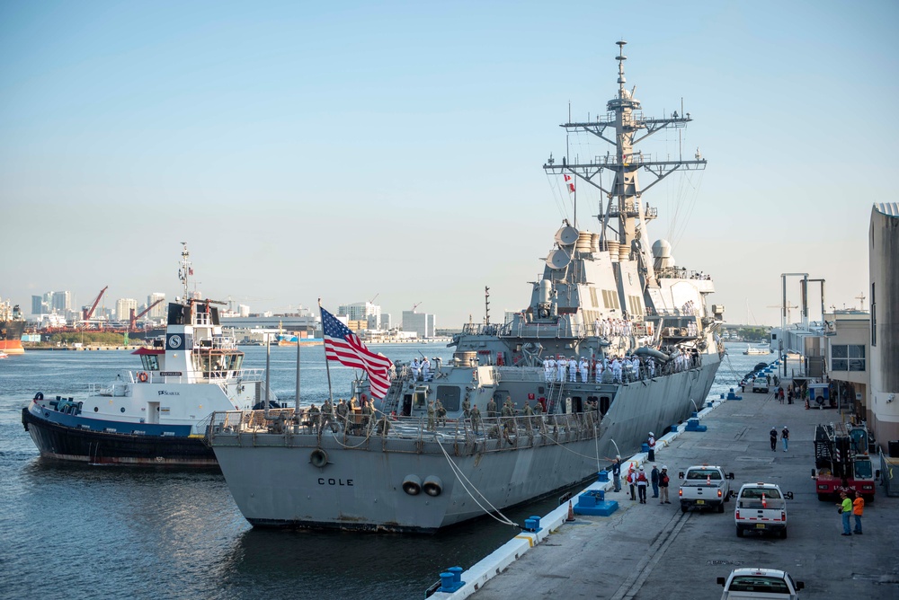 DVIDS Images Navy Fleet Week Fort Lauderdale 2023 Ship Arrivals