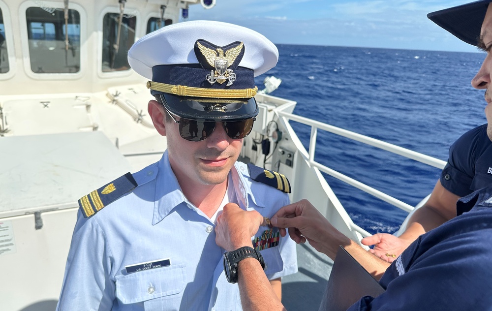 Lt. Fox earns permanent Cutterman Insignia